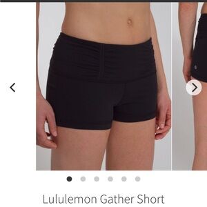 lululemon athletica grey luon gather booty short size 10